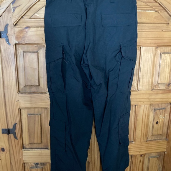 Tru Spec Men’s Black Tactical Cargo Pants MR - Picture 2 of 9